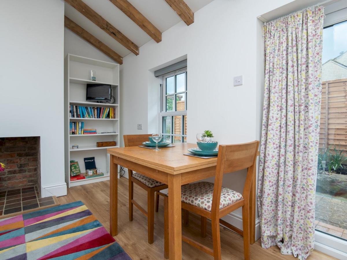 Pass The Keys Charming Garden Cottage With Parking Bath Exterior foto